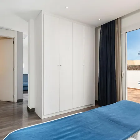 Отель Hotel Cala Bona Кала Бона