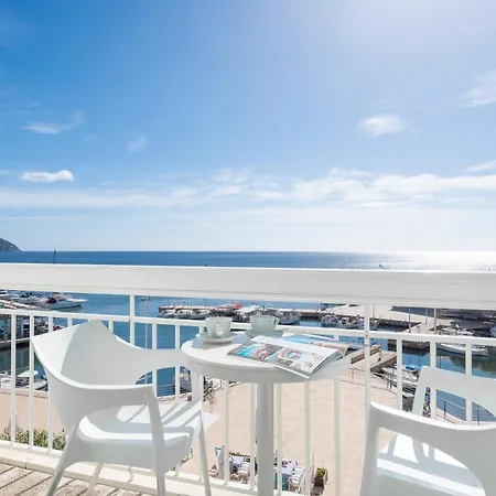 Hotel Cala Bona 4*