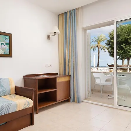 Hotel Cala Bona Отель 4*