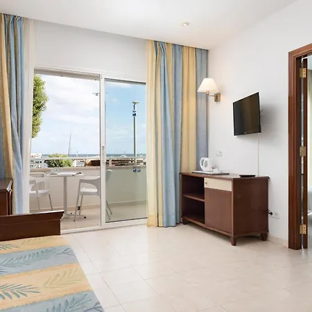 Hotel Cala Bona Кала Бона